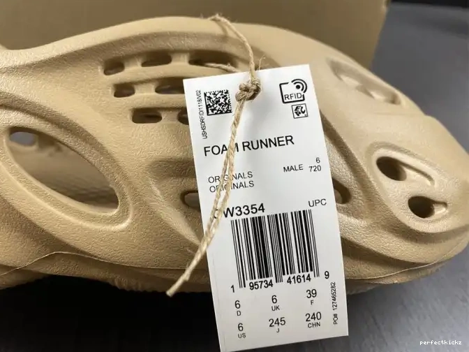RNNR GW3354 Foam Adidas Yeezy Ochre 0604